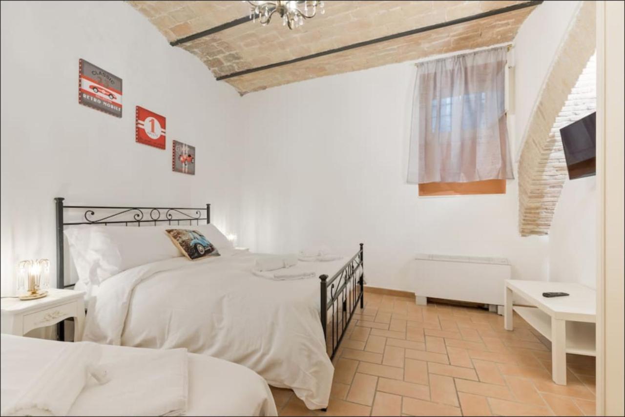 Roma Colosseum Apartment Exterior photo
