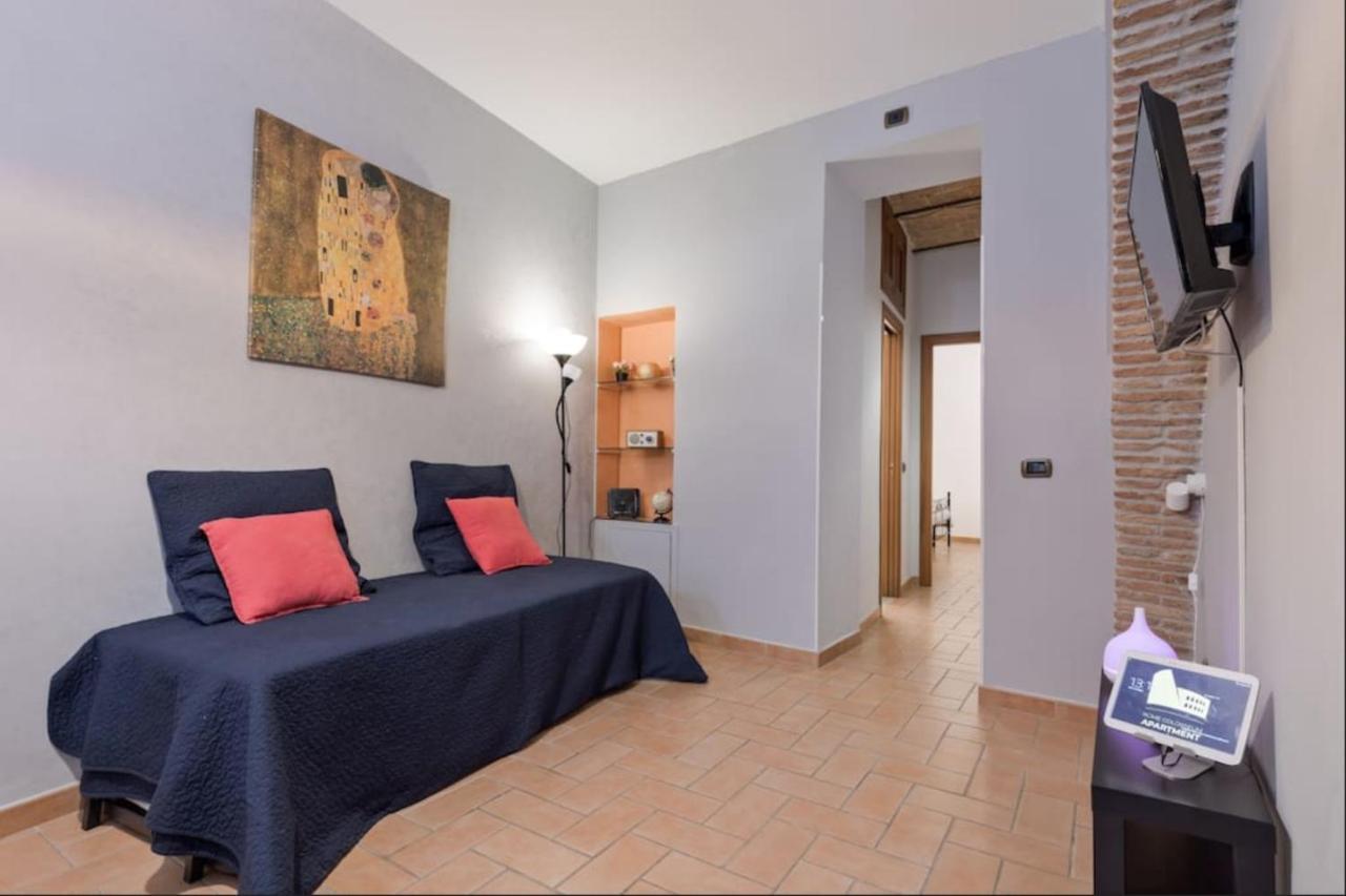 Roma Colosseum Apartment Exterior photo